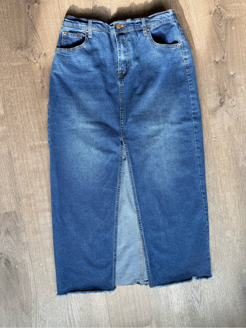 Women's Blue Denim Midi Skirt Raw Hem